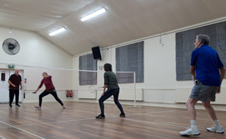 Badminton